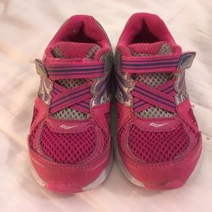 Toddler Saucony Shoes